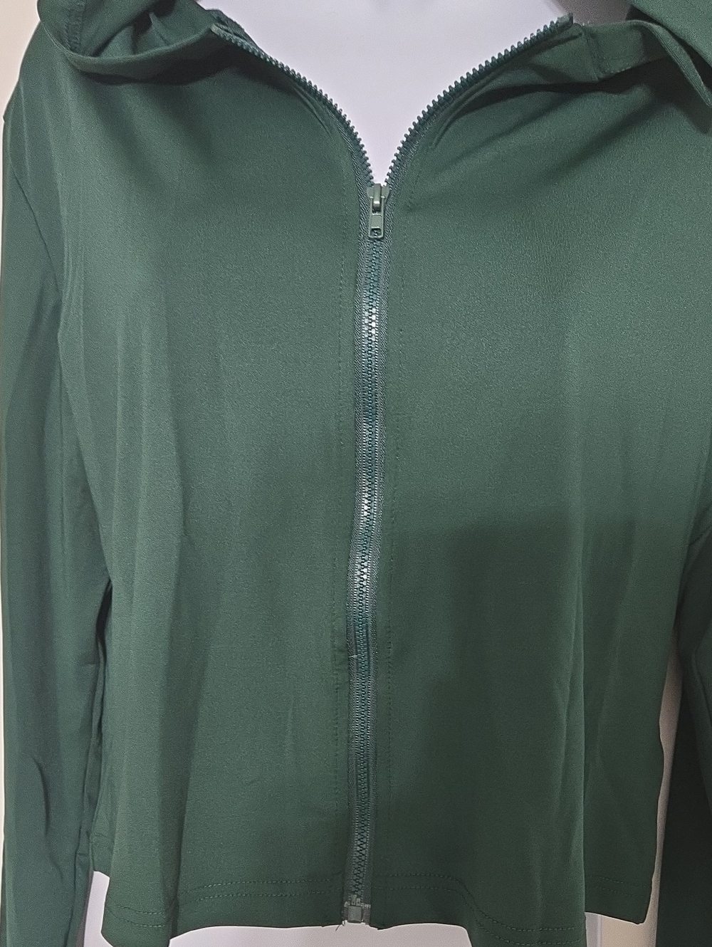 Women's Forest Green Hooded Zip Front Crop Hoodie Summer L-2X NWOT - Picture 5 of 7